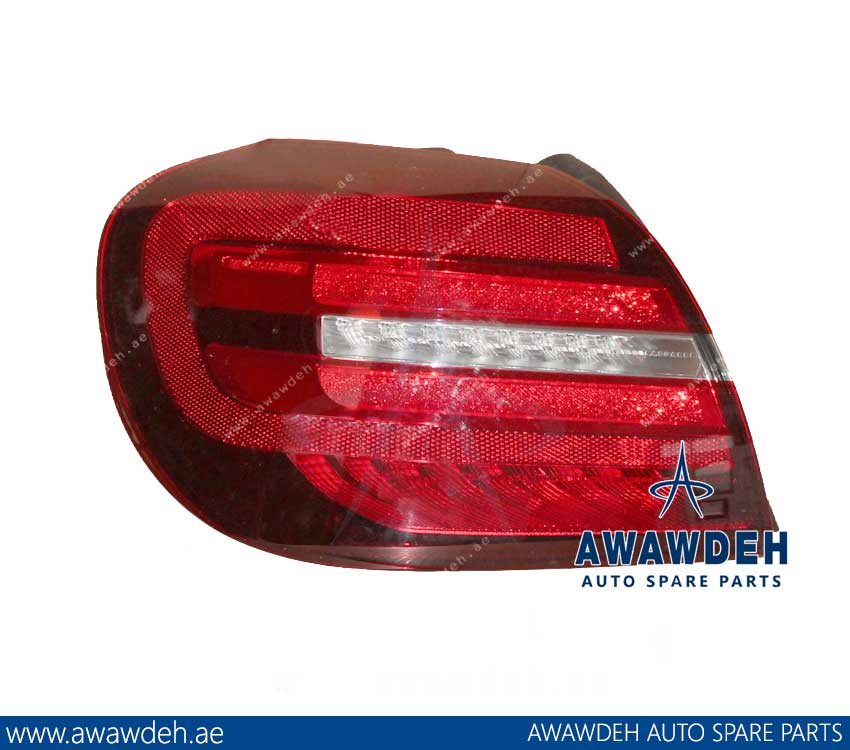 MERCEDES GLA CLASS TAIL LAMP A1569068300