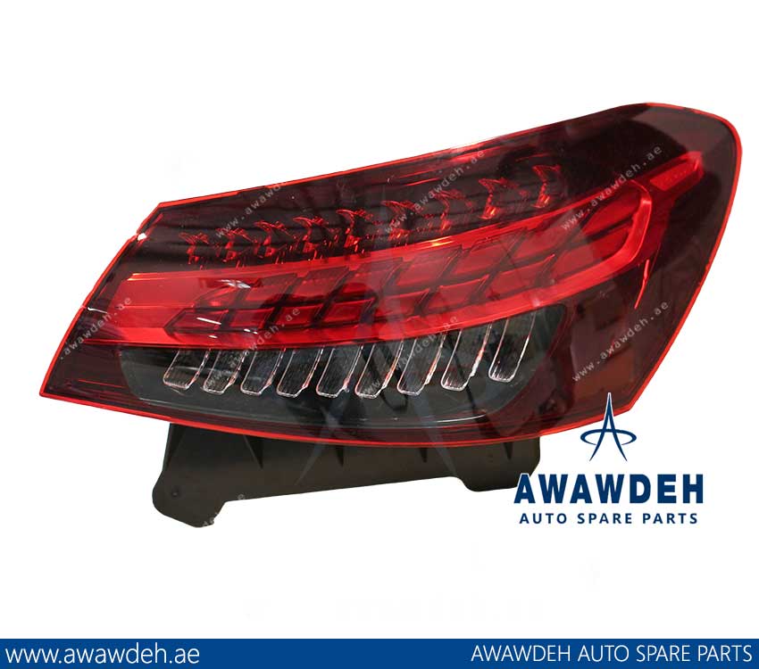 MERCEDES E CLASS TAIL LAMP A2139065209