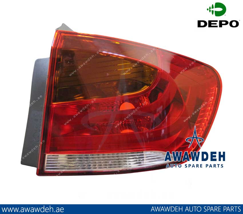 BMW X1 TAIL LAMP FENDER