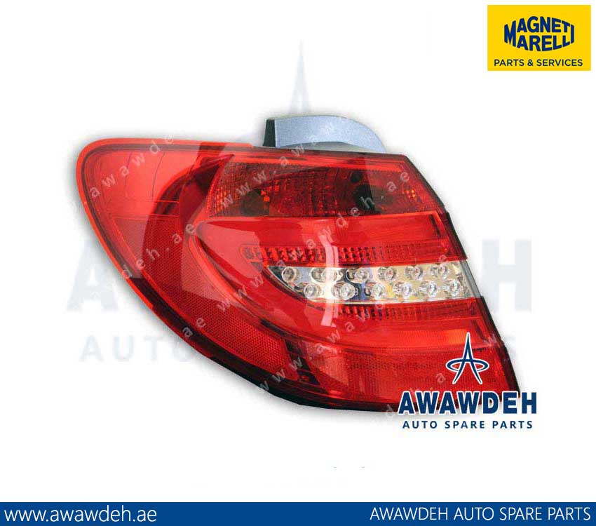 W246 B CLASS TAIL LAMP 2468200564