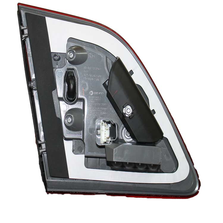Mercedes Benz TAIL LAMP back side